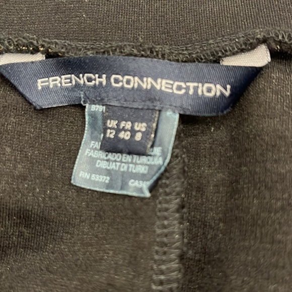 French Connection | Black & Gold Metallic Striped Full Mini Skirt‎ | Size 8 - Picture 7 of 9